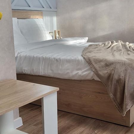 Lux Home Astana Ustʼ-Kamenogorsk エクステリア 写真